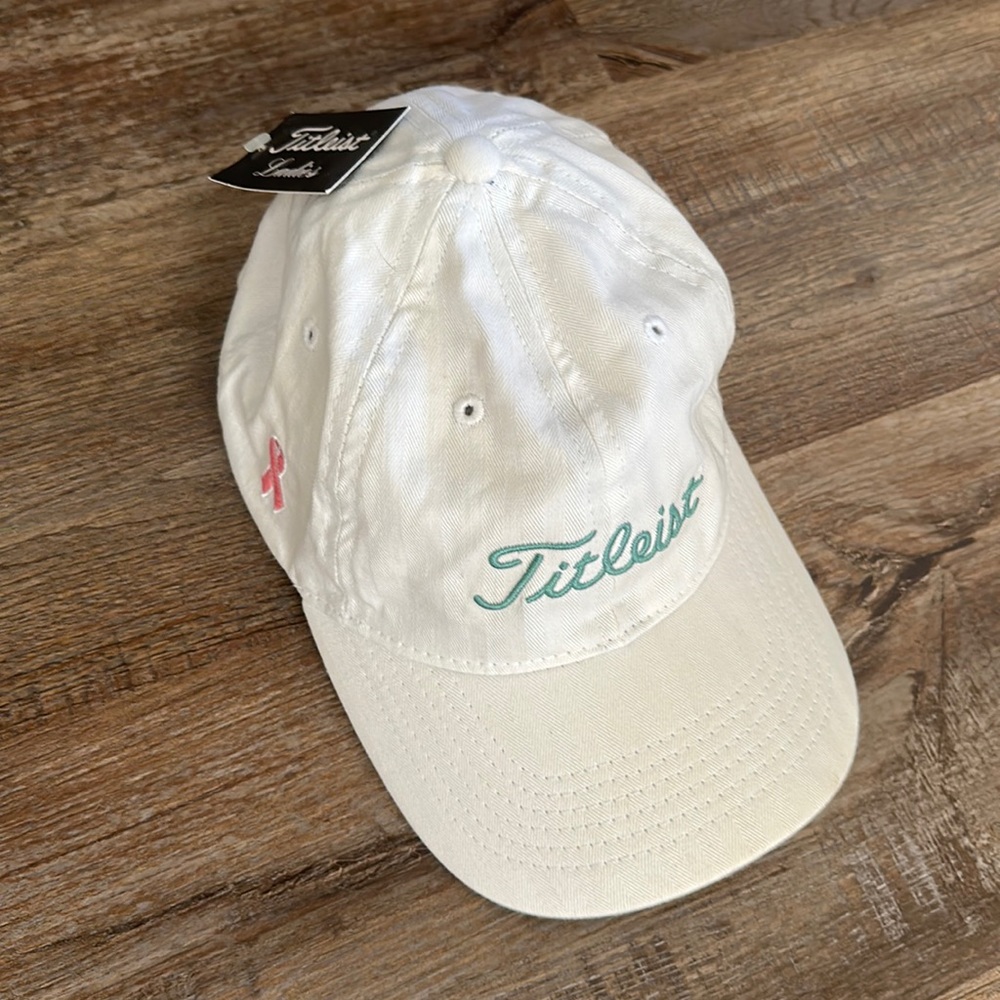 Titleist Ladies breast cancer awareness hat. Adjustable velcro closure. NWT